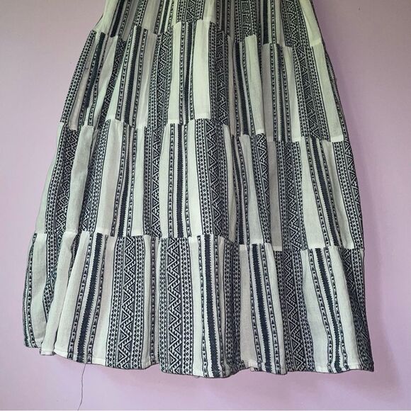 Studio West Size M Blue and White Striped Midi Dress Boho Aztec Southwestern - Picture 8 of 8